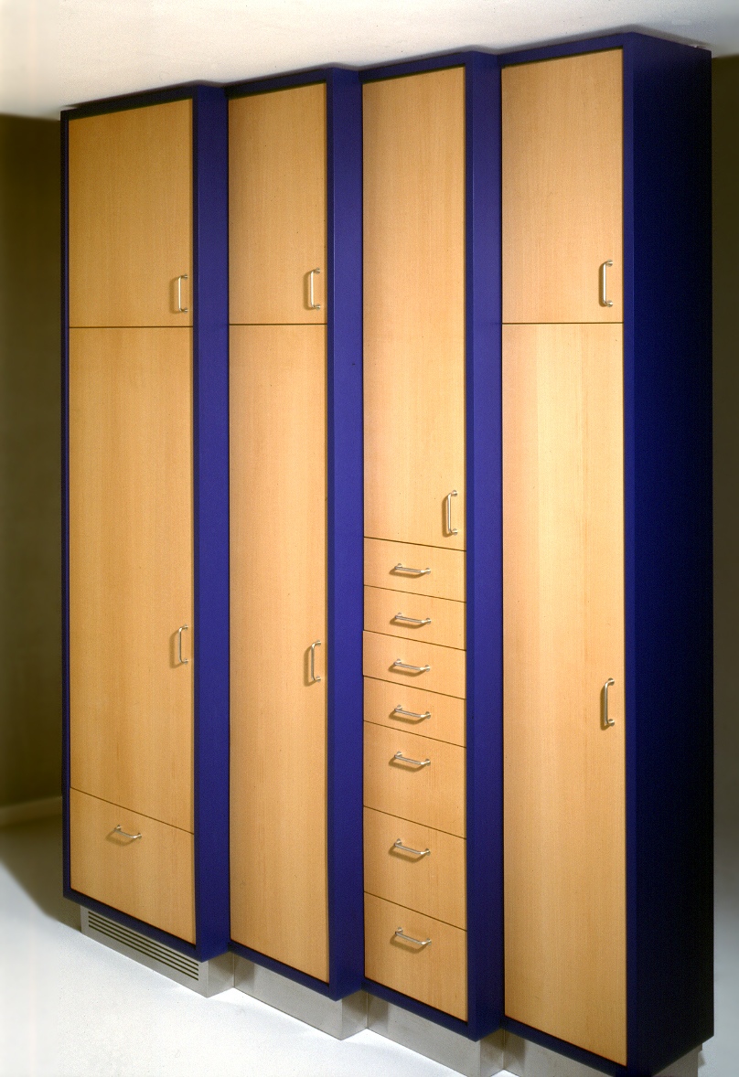 Küchenschränke in unterschiedlicher Tiefe | Schreinerei Buchal Krings